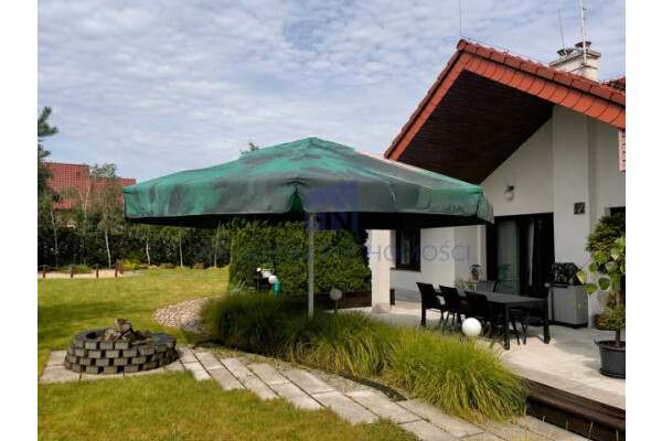 trzebnicki, Wisznia Mała, Strzesz&oacute;w, Osiedlowa, 5 sypialni | ogr&oacute;d 1499 m&sup2; | Strzesz&oacute;w