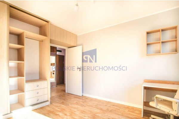 Wrocław, Krzyki, Partynice, Zwycięska, 2 pokoje | Balkon | Winda | Kom&oacute;rka 3,82 m&sup2;