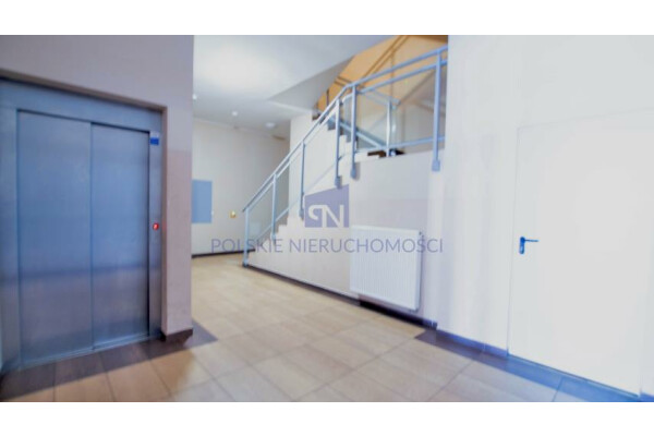 Wrocław, Krzyki, Partynice, Zwycięska, 2 pokoje | Balkon | Winda | Kom&oacute;rka 3,82 m&sup2;
