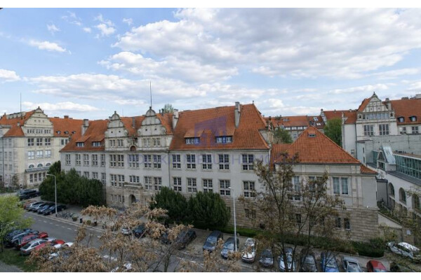 Wrocław, Śr&oacute;dmieście, Plac Grunwaldzki, Plac Grunwaldzki | 111 m&sup2; | 5 pokoi | blisko Odry